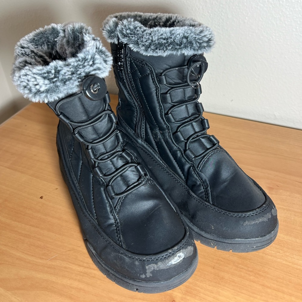 Girls snow boots
